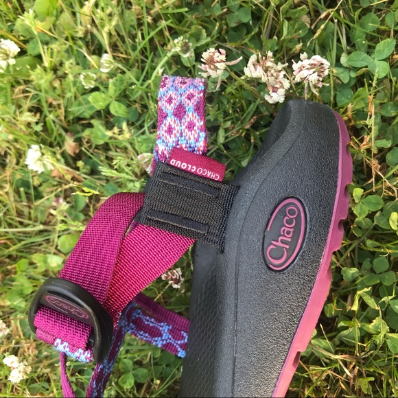 chaco z/cloud x2 remix sandals berry poplin w9 - Picture 4 of 6